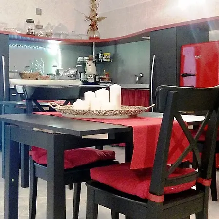 B&B Villa Delle Rose Couette-café *